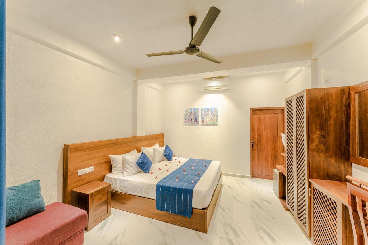 Kapaliya Hotel