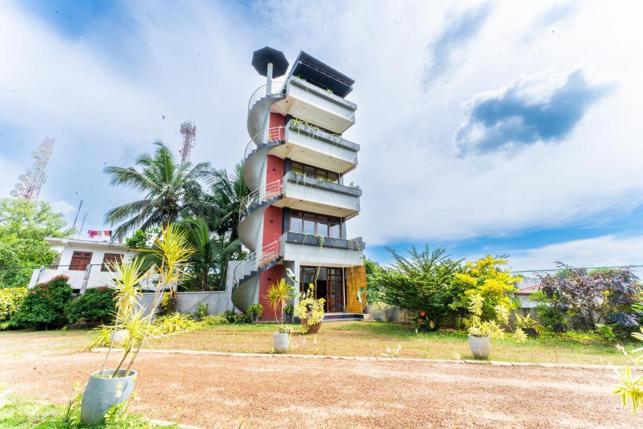 Hotel Kapaliya 4*