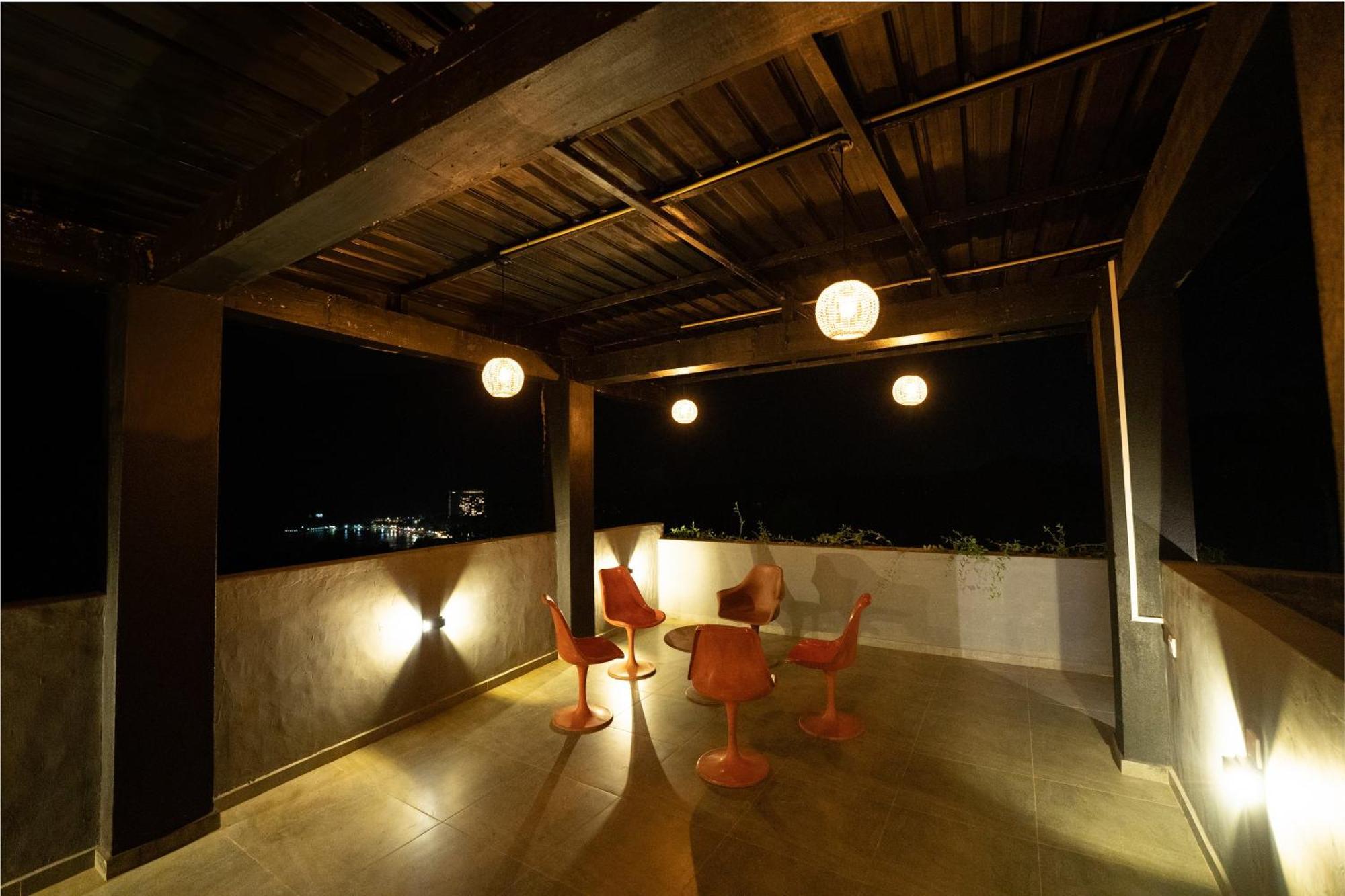 Kapaliya Hotel